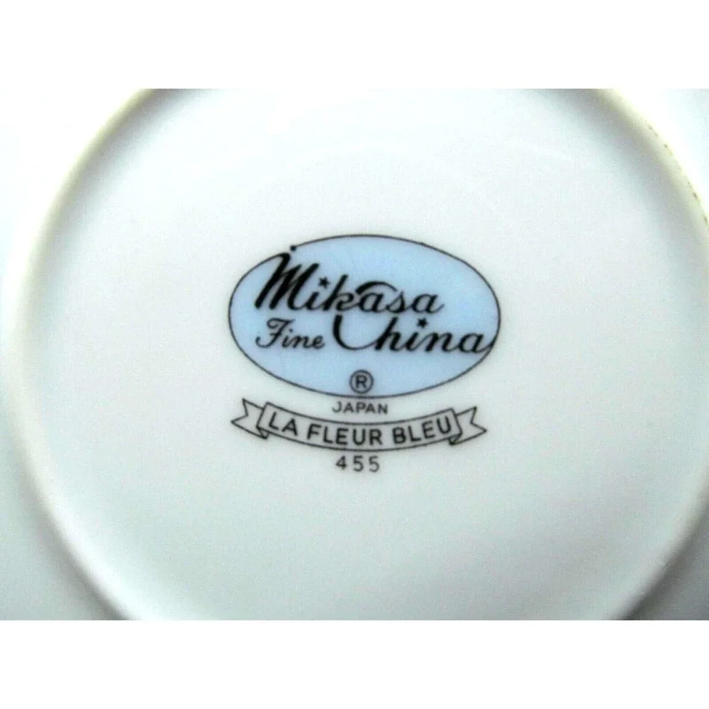 Mikasa La Fleur Bleu Large Round Floral 12